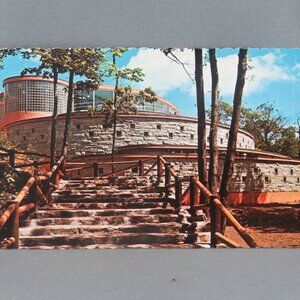 Vintage Postcard - Quebec City Aquarium - Dexter Press